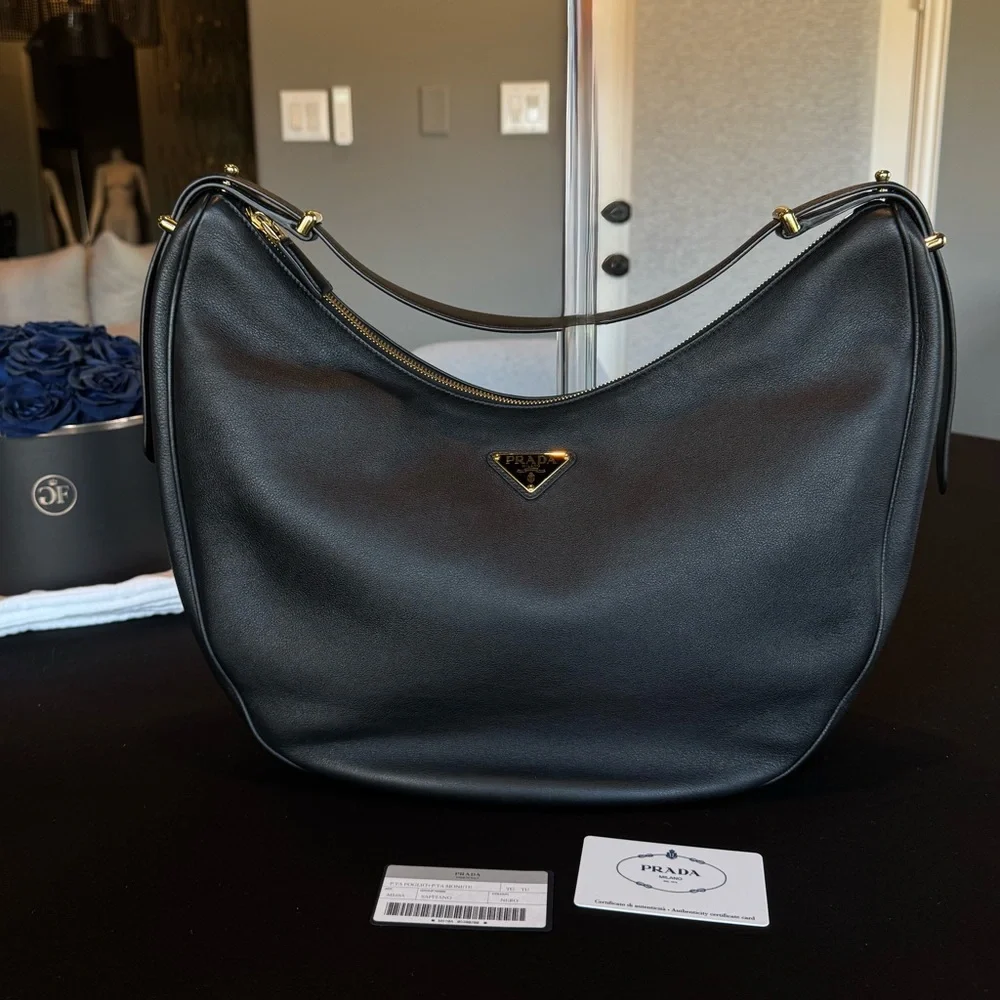 NWOT Prada Arque Large Black Leather Shoulder Bag - Picture 6 of 13